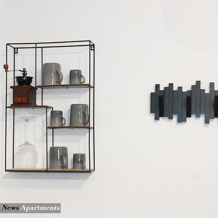 Black & White - News Apartment 布加勒斯特 外观 照片
